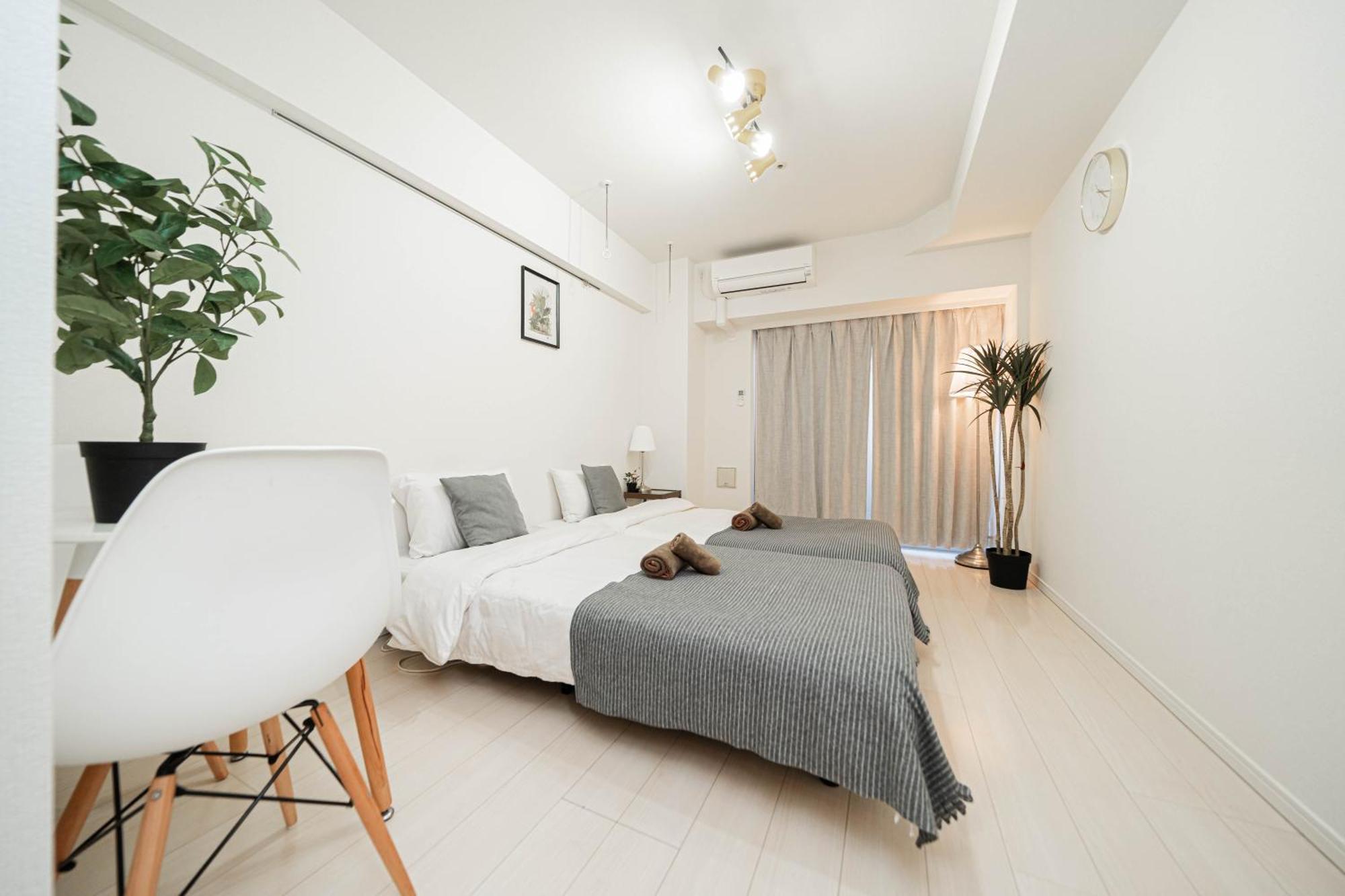 Shinjuku High-rise Great For Couples & Groups * Tokyo