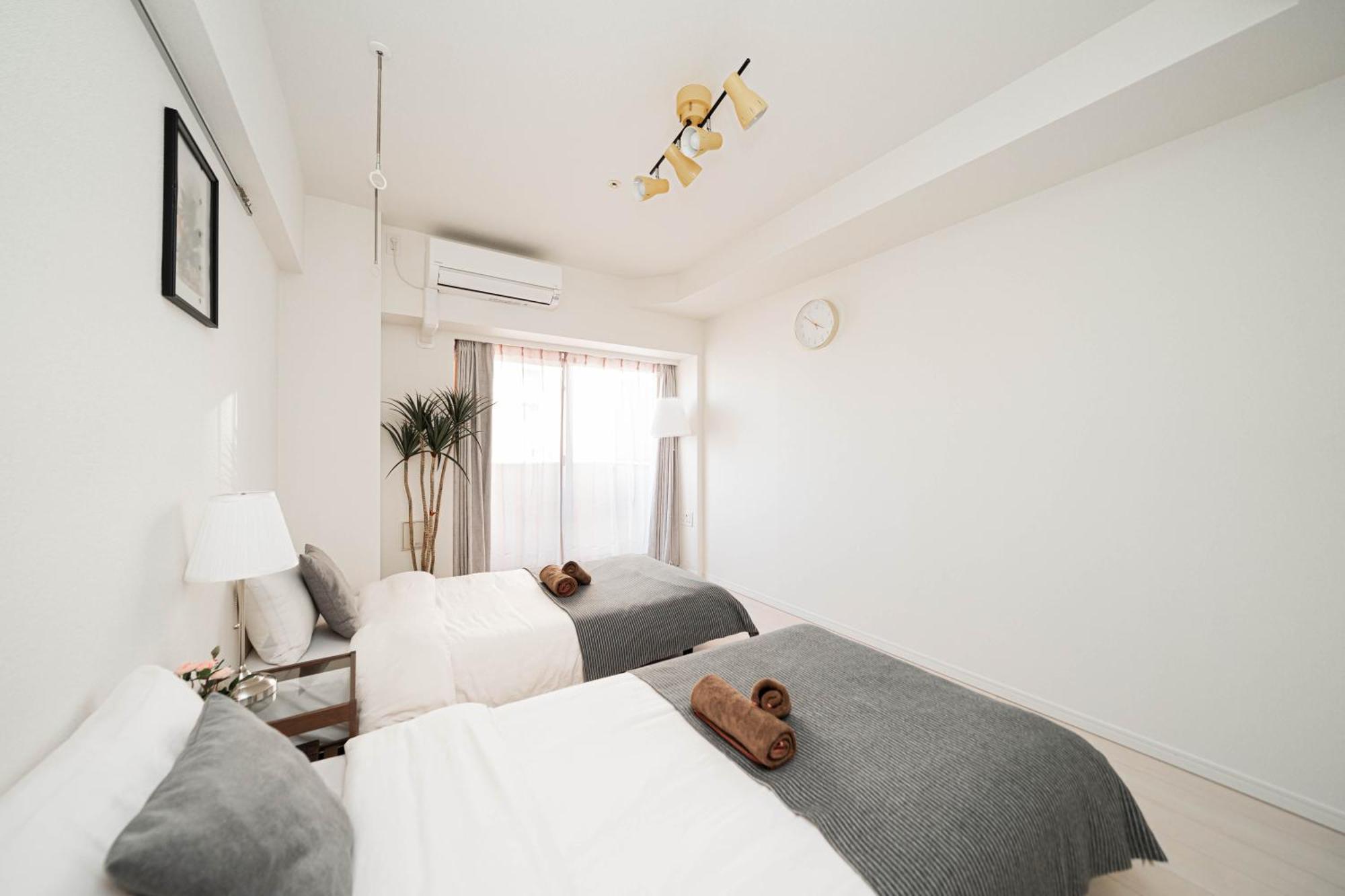Shinjuku High-rise Great For Couples & Groups * Tokyo